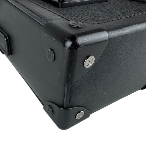 Louis Vuitton LOUIS VUITTON Shoulder Bag Monogram Vertical Trunk Wearable Wal... - Picture 8 of 12